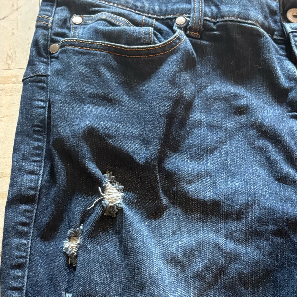 Torrid Bombshell Skinny Distressed Women’s Jeans 20XS Premium Stretch - Picture 2 of 8
